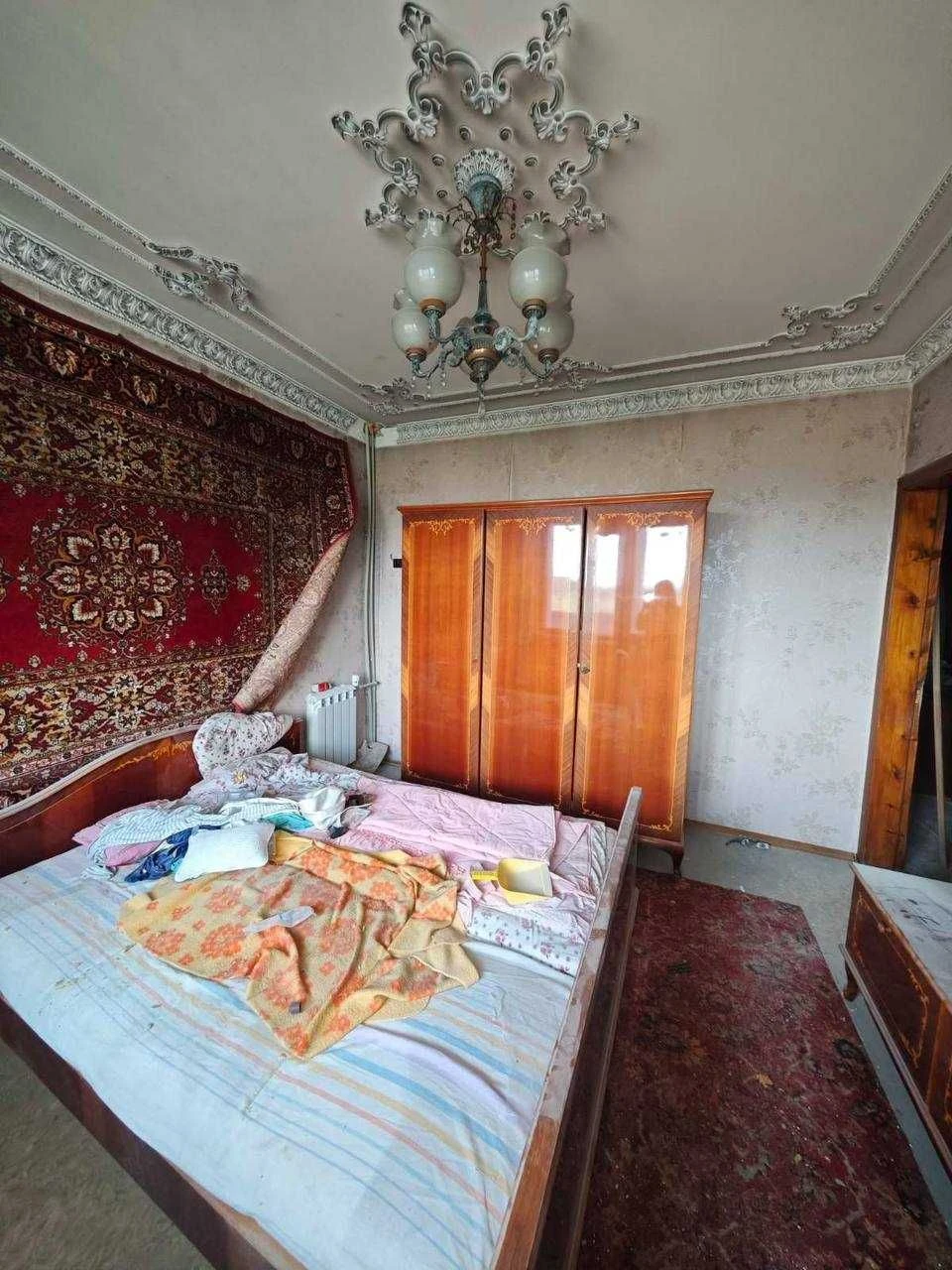 Продаж 3 х кімнатної квартири  на Наталіїї  Ужвій, 60