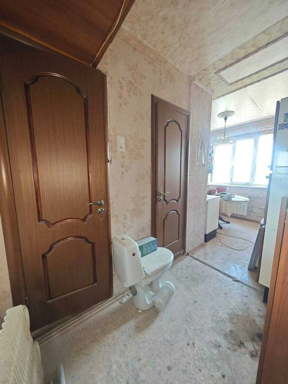 Продаж 3 х кімнатної квартири  на Наталіїї  Ужвій, 60
