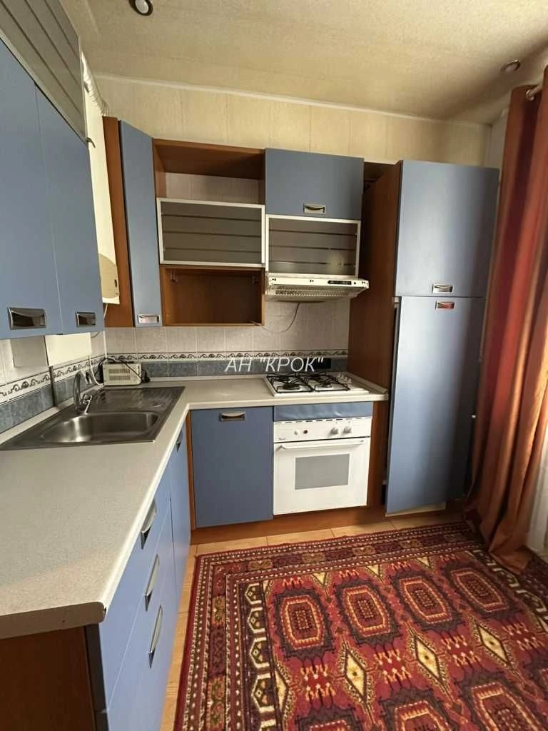 Продаж 2-к квартири з Індивідуальними опаленням напроти Облд