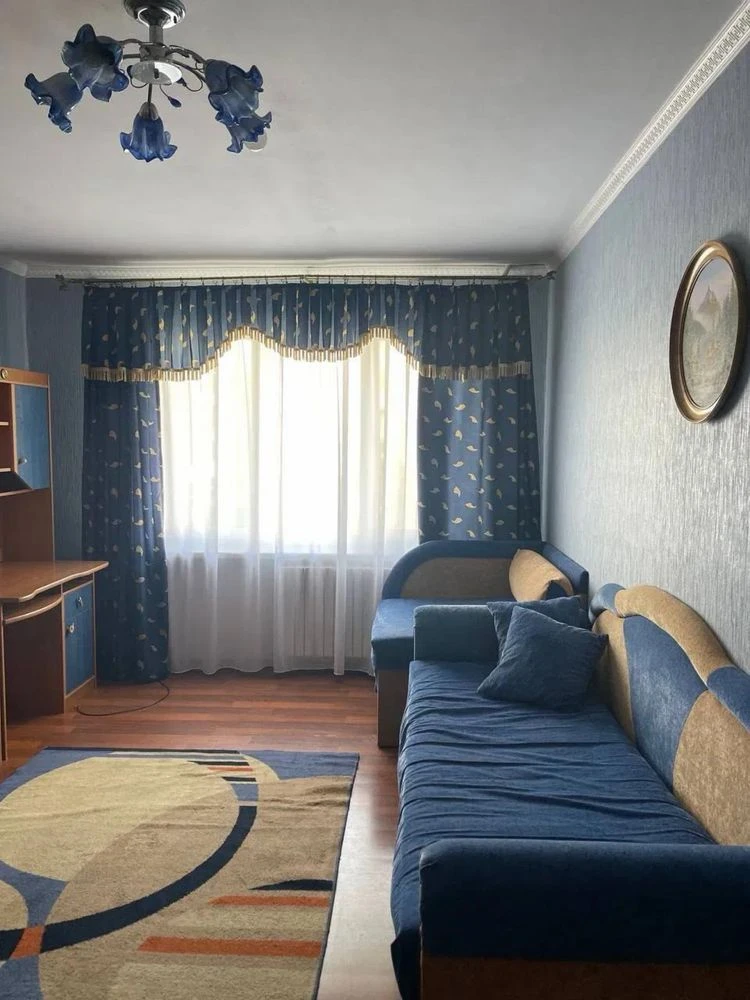 Продаж 1 кімн. квартира 30 м²  6/9 ц.вул.Кошиця 60000$