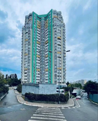 Продаж квартири 84 м² вул.Перемишильська 2г в ЖК Паркова Веж
