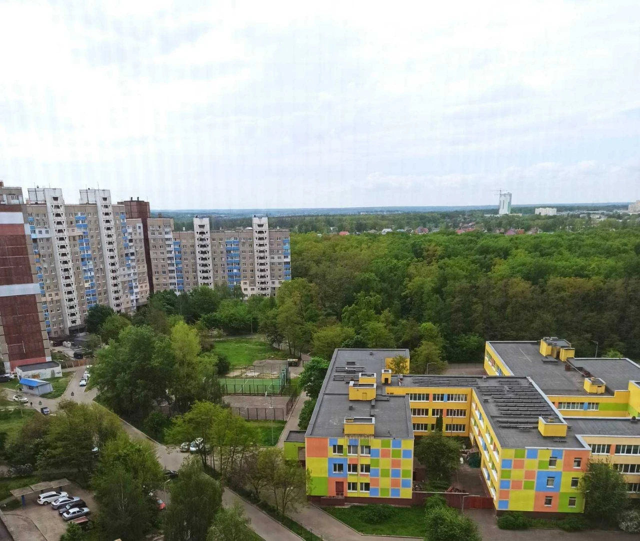 Продаж від власника, без %  2-к квартири 58.9 м кв  біля м Т