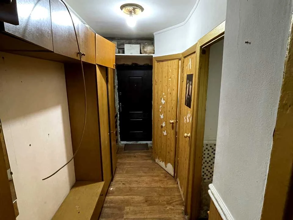 Apartment. Kyiv, Lesya Kurbasa Avenue.