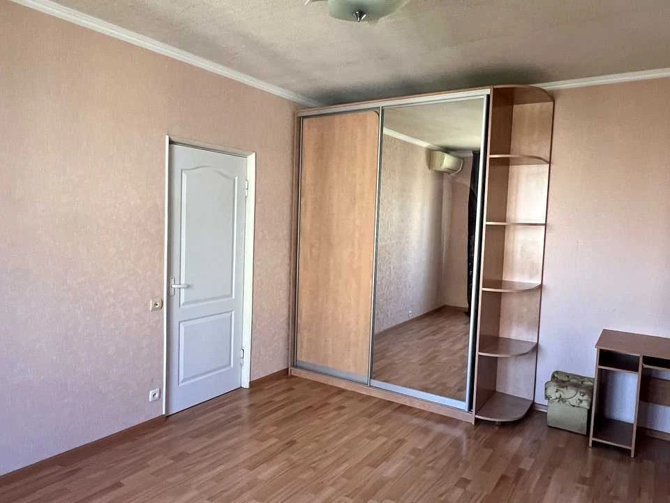Квартира. Київ, Володимира Івасюка просп.