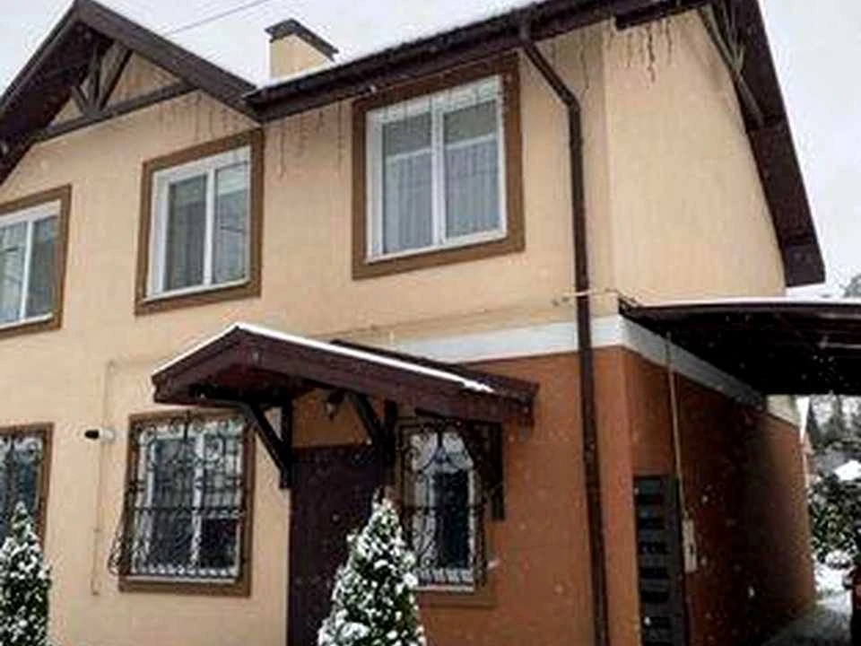 Будинок. Київ, Леся Курбаса просп.