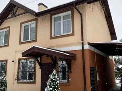 Будинок. Київ, Леся Курбаса просп.
