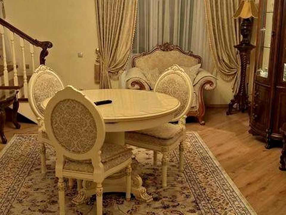 Будинок. Київ, Леся Курбаса просп.