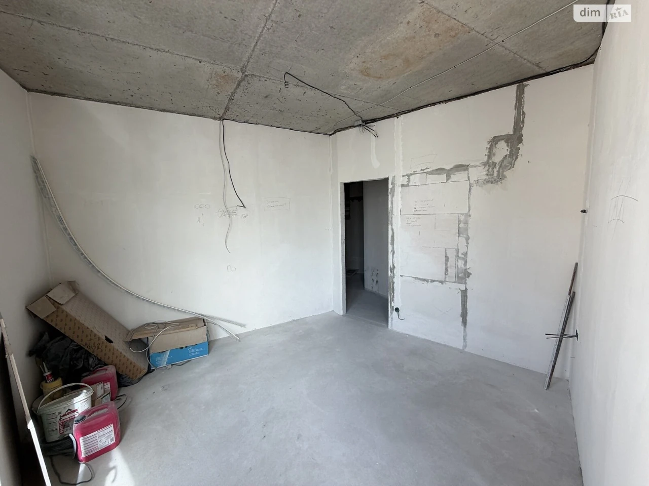 Продаж Квартира Ближні Млини