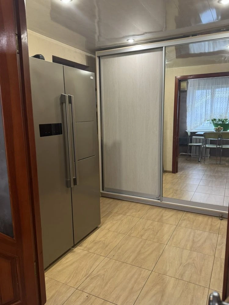 Продам 2 ком.кв с техникой и мебелью.Ул.Деповская