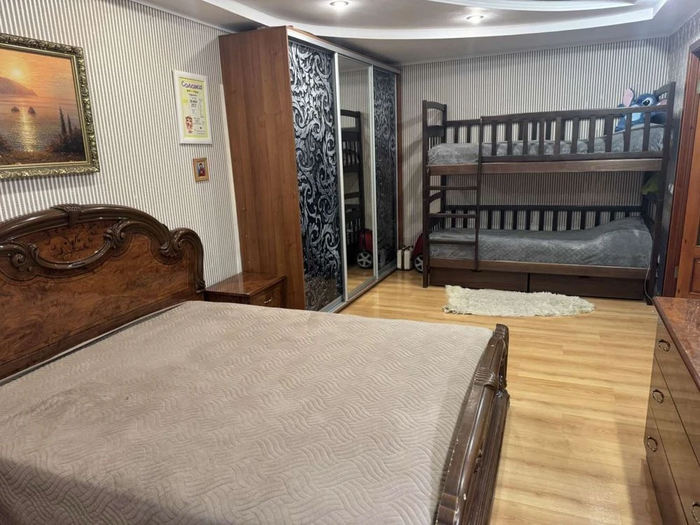 Продам 2 ком.кв с техникой и мебелью.Ул.Деповская