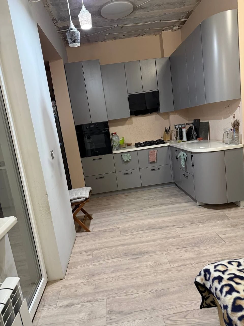 Продається простора 4-кімнатна дворівнева квартира 106 м² у