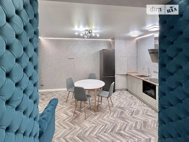 Sale of 2-room apartment 72.2 sq. m. on Mykoly Bazhana Ave. 16 • I