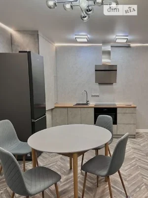 Sale of 2-room apartment 72.2 sq. m. on Mykoly Bazhana Ave. 16 • I
