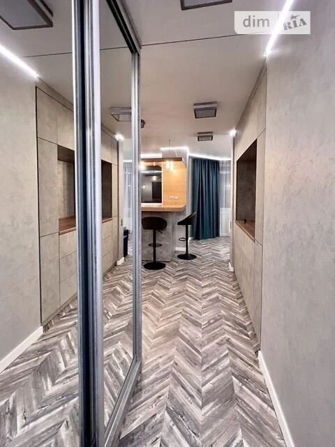 Sale of 2-room apartment 72.2 sq. m. on Mykoly Bazhana Ave. 16 • I