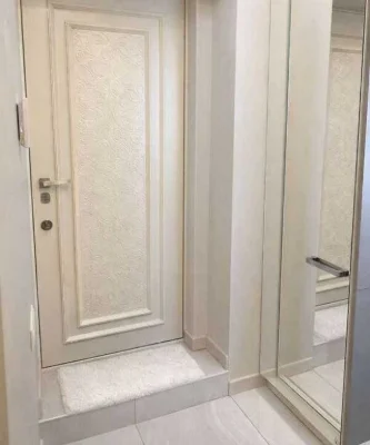 Продам 1-кімн. Лаврська вул. 8, 34 м.кв