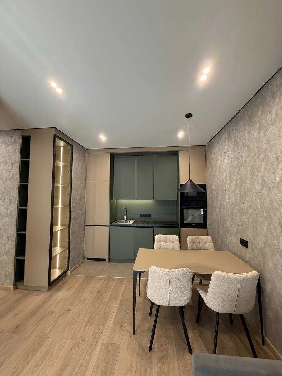 Красивая 1к квартира 41 м² с ремонтом! 66 Жемчужина, KADORR