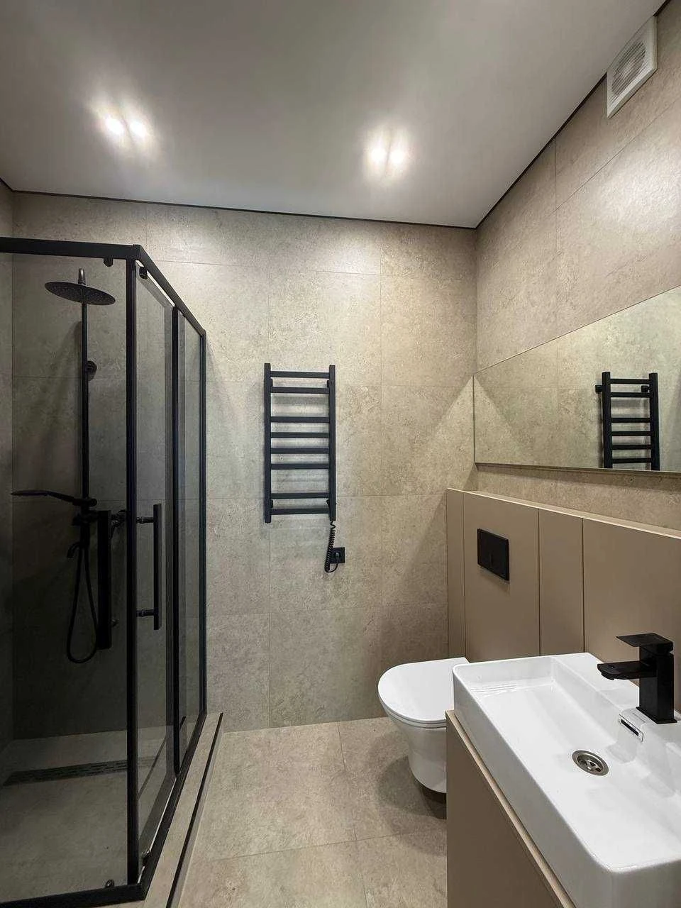 Красивая 1к квартира 41 м² с ремонтом! 66 Жемчужина, KADORR