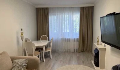 Продаж 3-кімнатної 70 м² на Таїрова! 6 поверх якісний ремонт