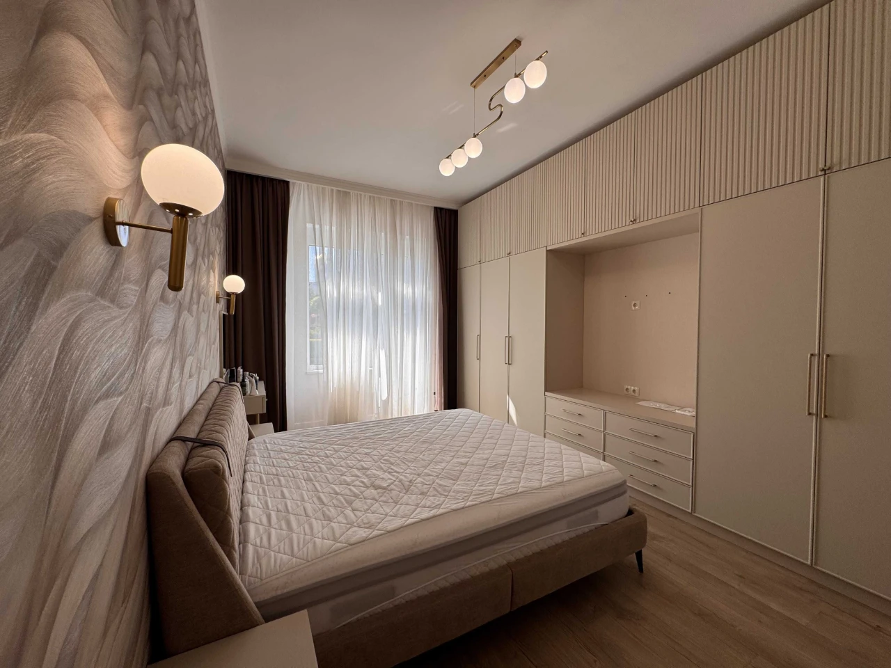 Продам 3-комн. 118 м² с собственным двором и патио! ЖК MARIN