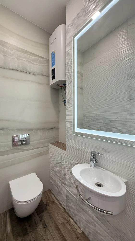 Продам 3 кімнатну квартиру в новому будинку на Краснова