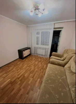 Продам 2 кім кв, Замостя!!