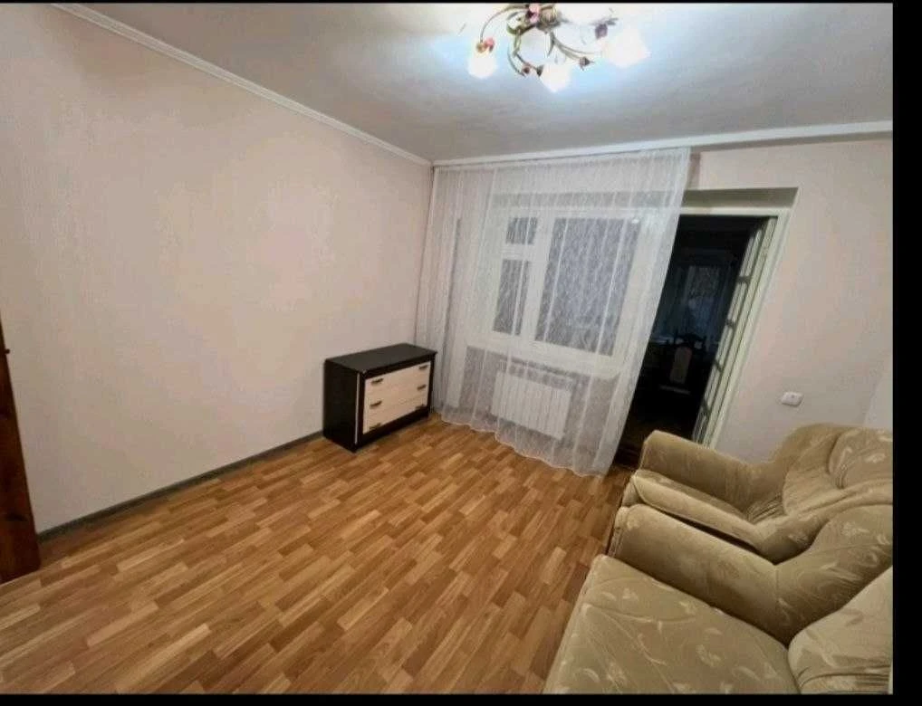 Продам 2 кім кв, Замостя!!