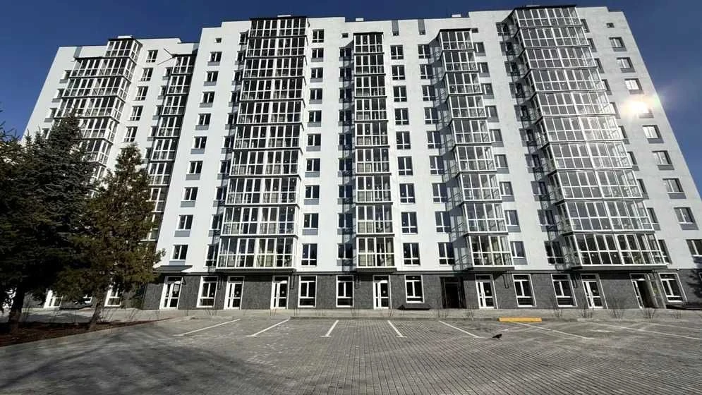 Однокімнатна квартира в новобудові на Героїв України