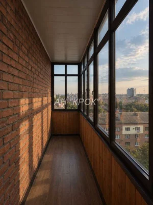 Продаж 3-к квартири поруч 38 Школи в Центрі міста !!