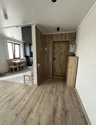 Продаж 4 кімнатної квартири в Центрі, вулиця В.Благовісного