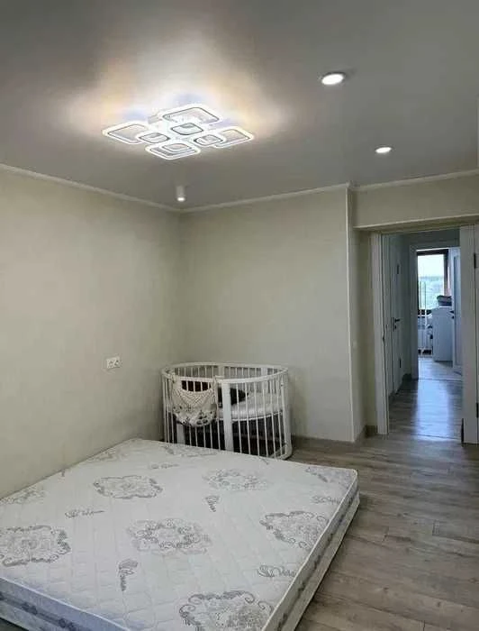 Продаж 4 кімнатної квартири в Центрі, вулиця В.Благовісного