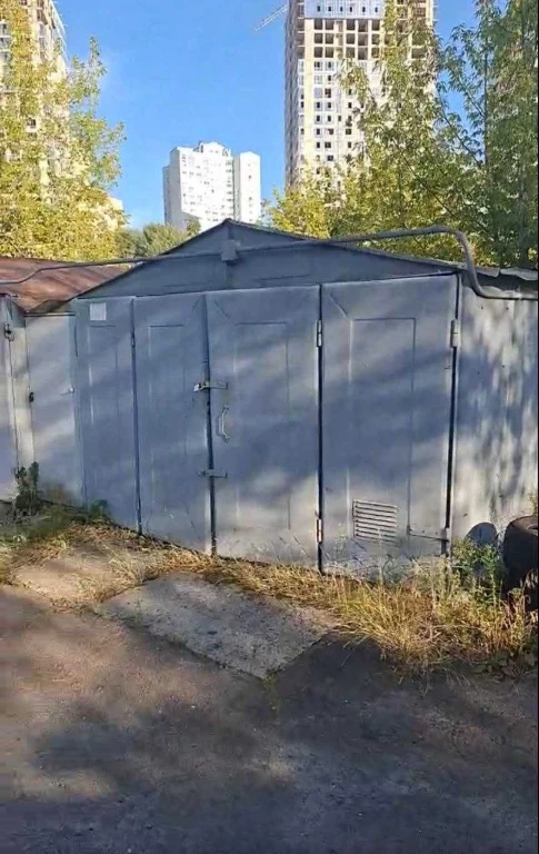 продам гараж "Поздняки-1"