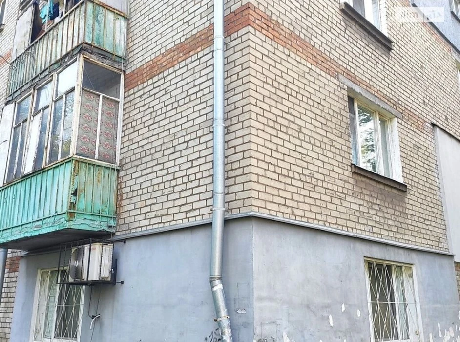 Apartment for sale 2 rooms, floor 2 of 5. Pavlo Kichkas