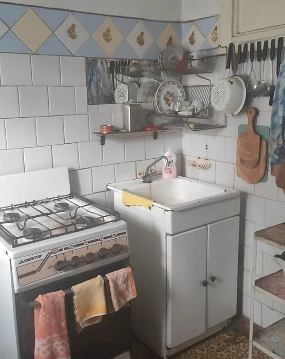 Apartment for sale 2 rooms, floor 2 of 5. Pavlo Kichkas