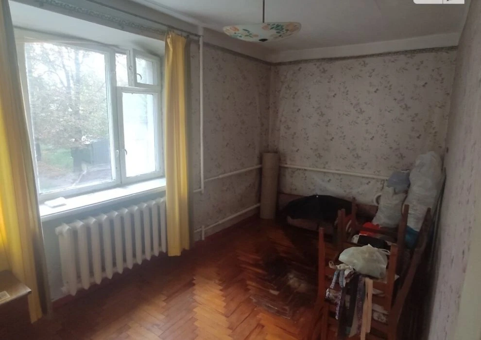 Apartment for sale 2 rooms, floor 2 of 5. Pavlo Kichkas