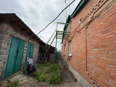 Продаж частини будинку