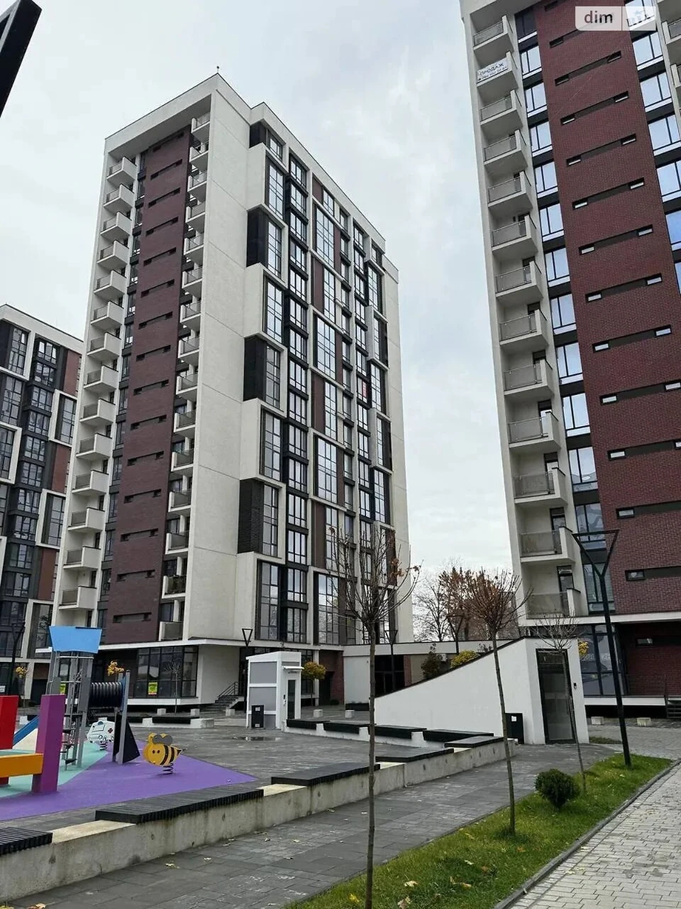 Продаж Квартира Набережна
