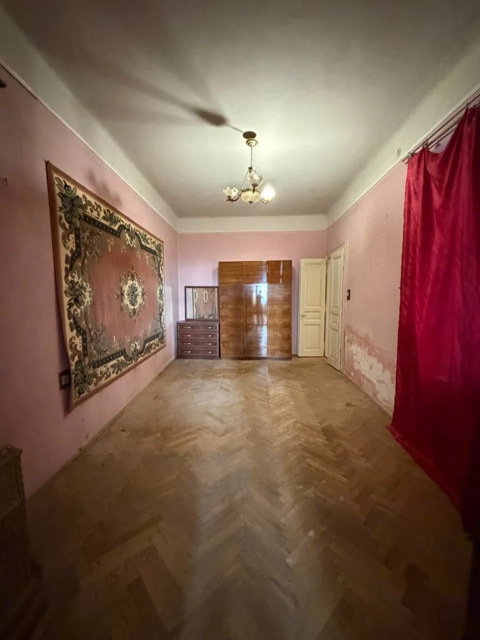 Продаж 2 кімнатної квартири вул Городоцька( ц. Анни)
