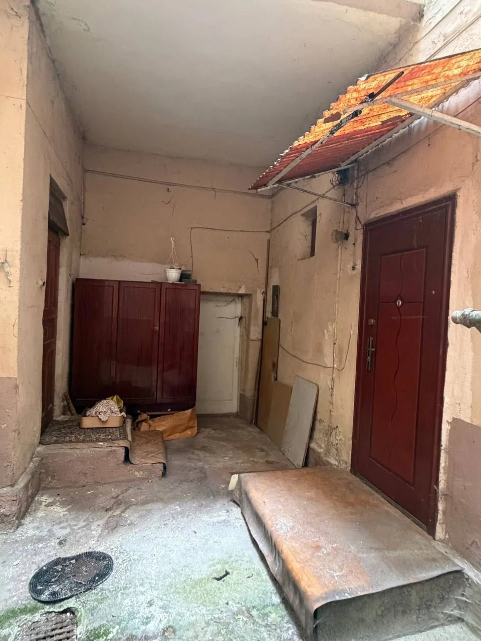 Продаж 2 кімнатної квартири вул Городоцька( ц. Анни)