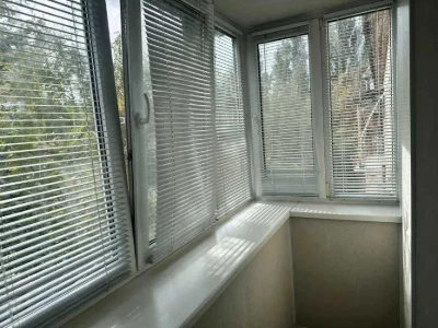 Продам 2-кімн. Лабораторна вул. 28, 43 м.кв