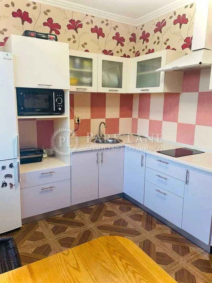 Продаж просторої 2к квартири ЖК Міністерський Мінський масси