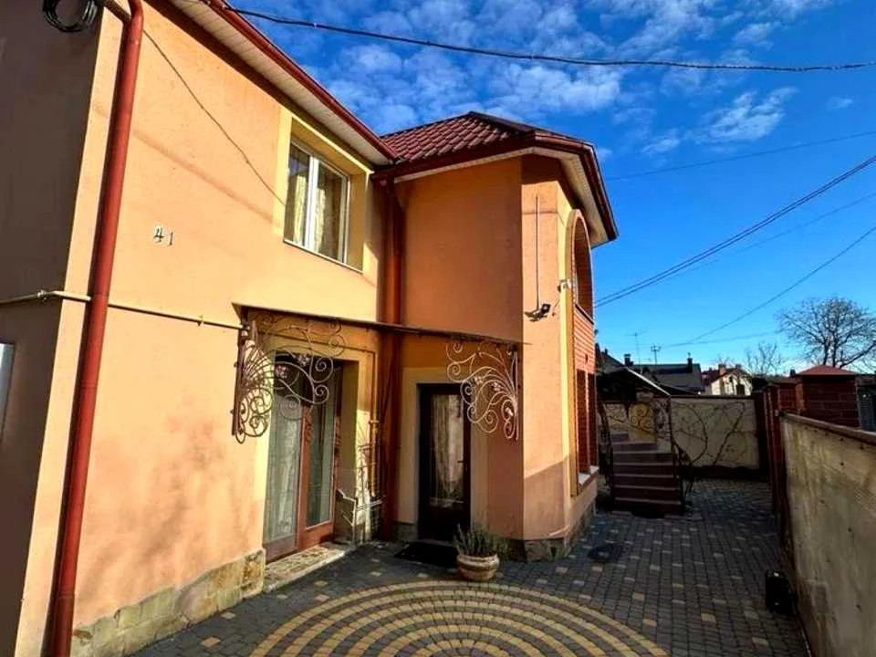 Будинок. Львів, Соколина вул.