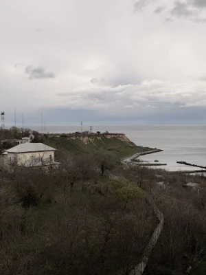 Продам 2-х кімнатну квартиру біля моря