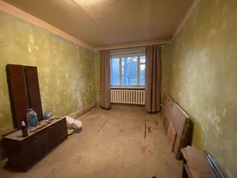 Продам 2 к. із. квартиру метро Палац Спорту, Турбоатом