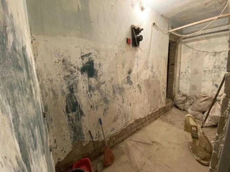 Продам 2 к. із. квартиру метро Палац Спорту, Турбоатом