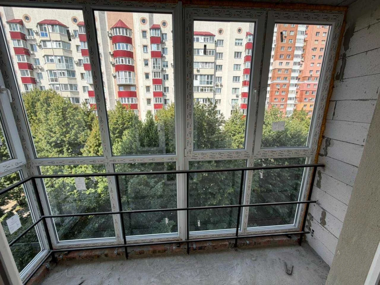 ТЕРМІНОВИЙ продаж 1 кімнатної квартири на Героїв України