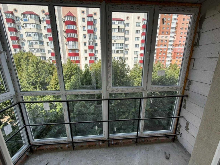 ТЕРМІНОВИЙ продаж 1 кімнатної квартири на Героїв України
