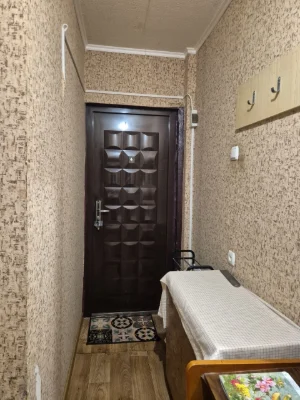 Продам 2-кімнатну квартиру на Яновського,можна по сертифікат