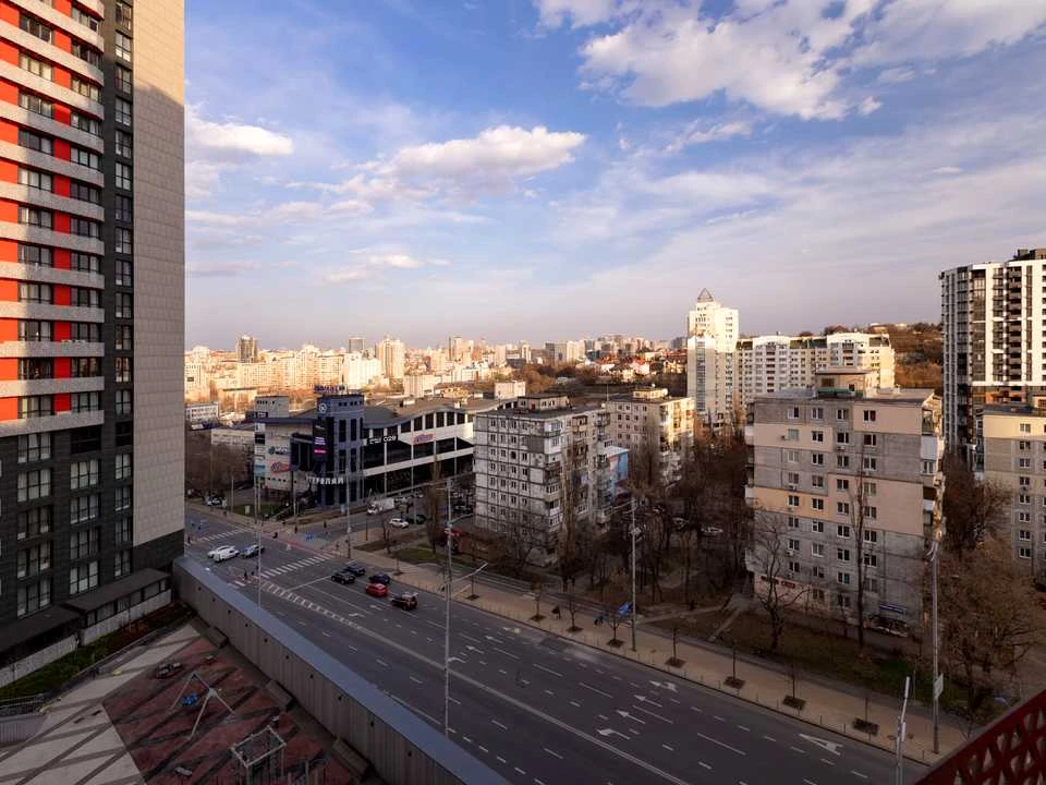 Квартира. Київ, Митрополита Василя Липківського вул.
