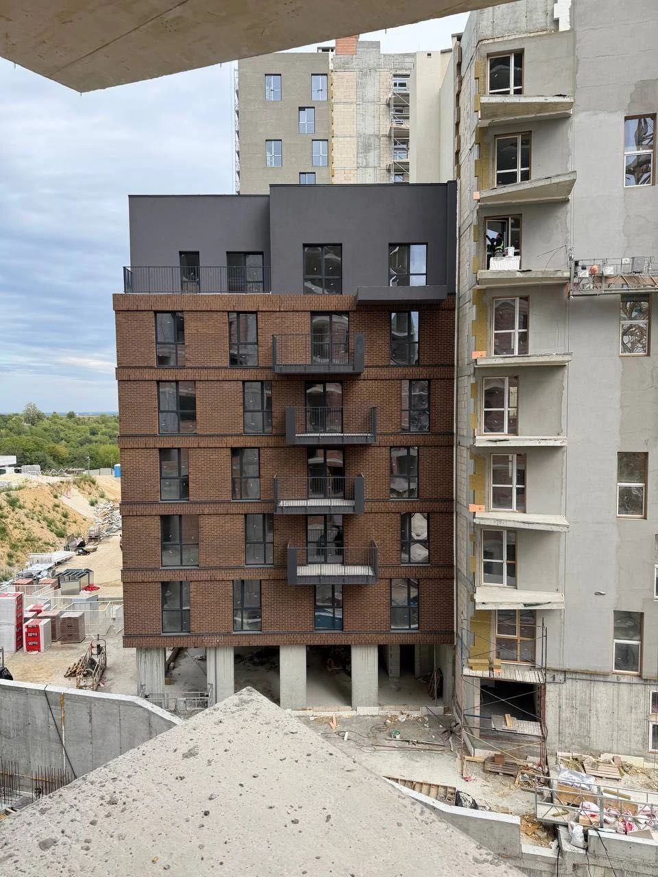 Продаж 1 кімнатної квартири  ЖК Viking Hills вул Щурата (Маз