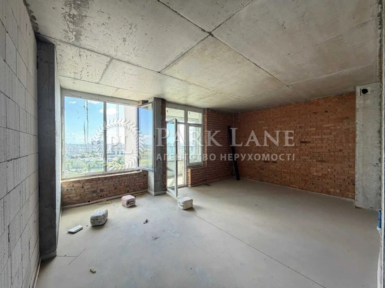 Продаж 3-кімнатна квартира 114 м² в ЖК POLARIS Home&Plaza Об